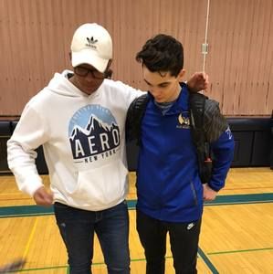 Meet your Posher, Devonte